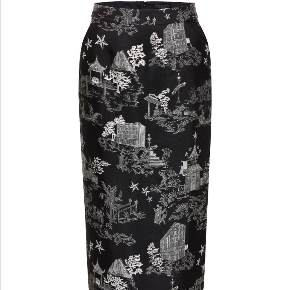 Skirt - Picture 2 of 9